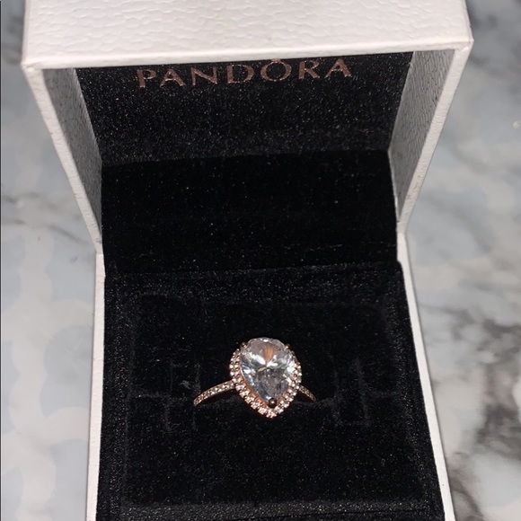 Pandora ring - Picture 1 of 1